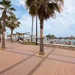 Palm True Towers 3- Marina Beach Apartment