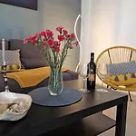 Acapulco Apartment With Pool