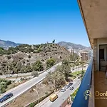 Apartamentos Con Parking Privado En El Paseo Maritimo De Fuengirola