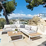 Modern Townhouse With Stunning View