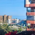 Stunning Apartment In Fuengirola With Kitchen