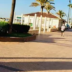 Palm Beach Apartment, 1 Bedroom, Pool, Beautiful Garden, Parking