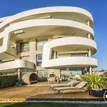Vivi Homes - Buena Vista Pool, Sauna, Terrace, Gym & Sea View