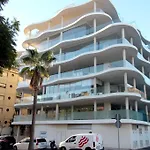 Sea View Apartment Near The Beach