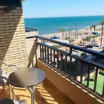 Apartamento En Primera Linea Con Vistas Al Mar
