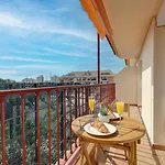 Top Floor Fuengirola Park Apartment With Parking