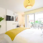 New Studio, Terrace, Parking, And Pool By 10Tosea