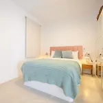 Luxury Oceanfront 3 Bedrooms & 2 Bath By 10Tosea