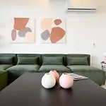 Luxury Oceanfront 3 Bedrooms & 2 Bath By 10Tosea