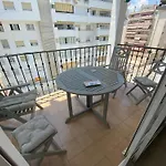 Amplio Apartamento Con Piscina