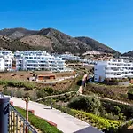 Mara\'S Apartments Higueron West - Mediterranean Style - Beach & Golf - Large Sunny Terrace !!!!
