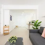 New, Center And Beach By 10Tosea