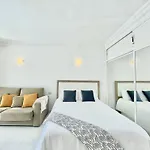 Lafrenchtouch - Estudio En Primera Linea De Playa
