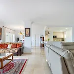 Fantastic 4 Bed Apt La Cala Hills