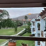 Mijas Golf Frontline Luxury 2 Bed Apt Beautiful Golf, Mountains And Lake Views