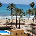 Gran Apartamento Con Vistas Al Mar & Parking