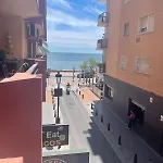 El Yate Paseo Maritimo Puerto Deportivo