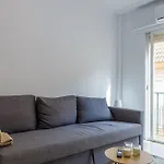 Cozy Apt In Perfect Location