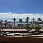 Apto Con Vistas Al Mar A 1Min De Playa Fuengirola