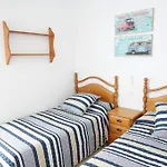 Amplio Ideal Para Familias Con Piscina Y Padel