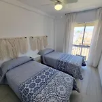 La Caracola I Beachfront & City Center Apartment