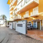 Nice Apartment In Fuengirola With Kitchen