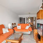 Amazing 3Br, 2 Bath Apart, Close To The Sea