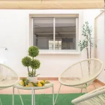Beautiful 2Br - 20 Meters From Beach - In City Center