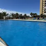 Atico Con Piscina Privada Y Vistas Al Mar