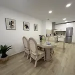 Apartamento A 100 Metros De La Playa En Fuengirola