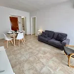 The Consistorial City Center Apartment