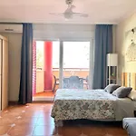 Costa Del Sol Seaside Studio - 5 Mins From Beach