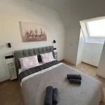 New Central & Cosy Apartments At Fuengirola Beach