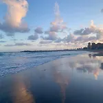 Los Corales