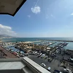 Atico 1 Habitacion Con Vistas Frontales Al Mar By Sur Suites