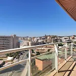 Apartamento Moderno Con Vistas Al Mar, Piscina & Parking