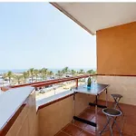 Aparhotel Las Palmeras