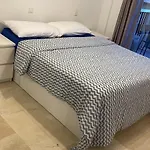 Diamond Room Center 1