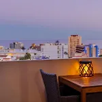 Ga Nemt Til Fuengirola Strand, Restauranter, Butikker, Padel Og Meget Mere!