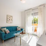 Gorgeous Apartment In Fuengirola With Wifi