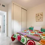 Gorgeous Apartment In Fuengirola With Wifi
