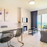 2 Bedroom Nice Apartment In Fuengirola
