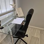Luxurious Three Bedroom Duplex Apt Close To Beach