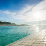 Vivi Homes - Diamond Pool, Gym, Terrace & Sea View