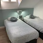 Piso Dos Dormitorios Muy Centrico