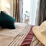 Comfortable House In Fuengirola With Terrace