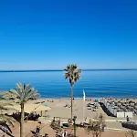 Fuengirola Center Beachfront Yate
