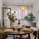 Vivi Homes - Anemona , Beach , Balcony, Centre