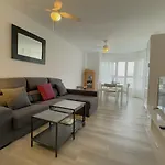 Stylish & Sunny Beach Apartment With Pool