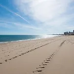 Madeinterranean Beach- Higueron Front Line Apartment
